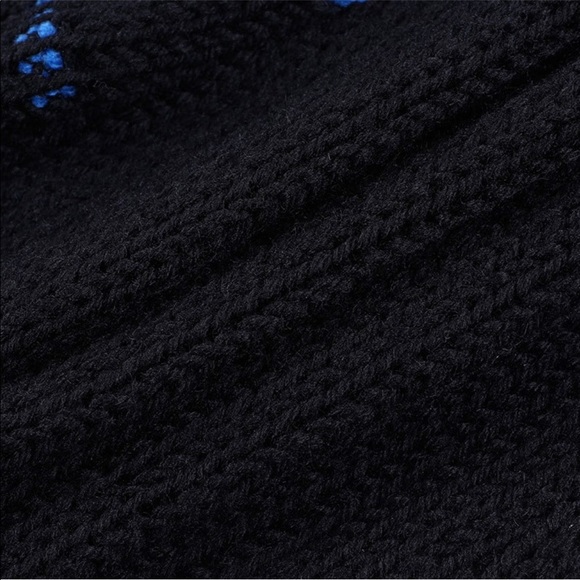 2Tone Deconstructed Sweater Tank - Picture 5 of 5